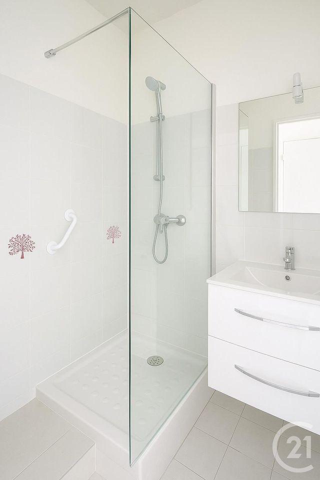 Appartement Studio à louer - 1 pièce - 18 m2 - St Cyprien - 66 - LANGUEDOC-ROUSSILLON