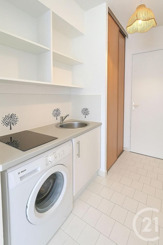 Appartement Studio à louer - 1 pièce - 18 m2 - St Cyprien - 66 - LANGUEDOC-ROUSSILLON