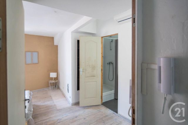 Appartement F4 &agrave; louer - 4 pi&egrave;ces - 75,68 m2 - Perpignan - 66 - LANGUEDOC-ROUSSILLON