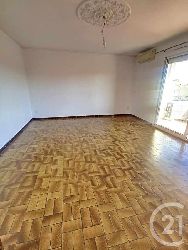 Appartement F3 &agrave; louer - 3 pi&egrave;ces - 66,77 m2 - Perpignan - 66 - LANGUEDOC-ROUSSILLON