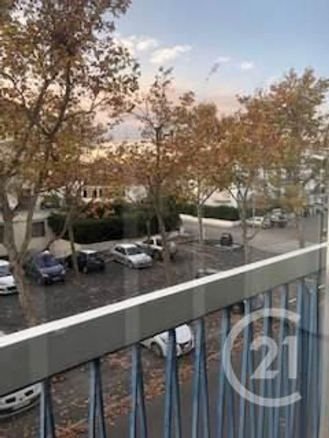 Appartement F4 &agrave; louer - 4 pi&egrave;ces - 80,01 m2 - Perpignan - 66 - LANGUEDOC-ROUSSILLON