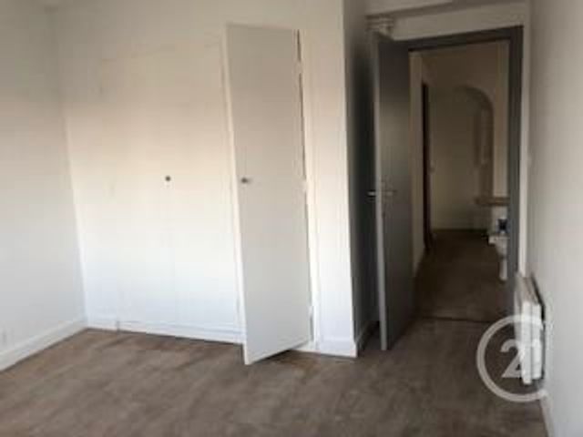 Appartement F4 &agrave; louer - 4 pi&egrave;ces - 80,01 m2 - Perpignan - 66 - LANGUEDOC-ROUSSILLON
