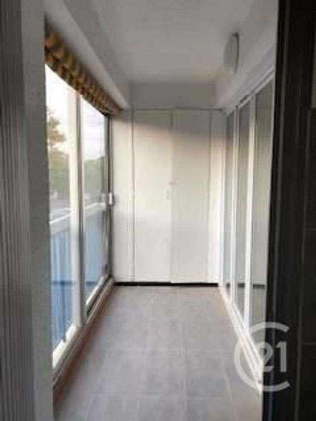 Appartement F4 &agrave; louer - 4 pi&egrave;ces - 80,01 m2 - Perpignan - 66 - LANGUEDOC-ROUSSILLON