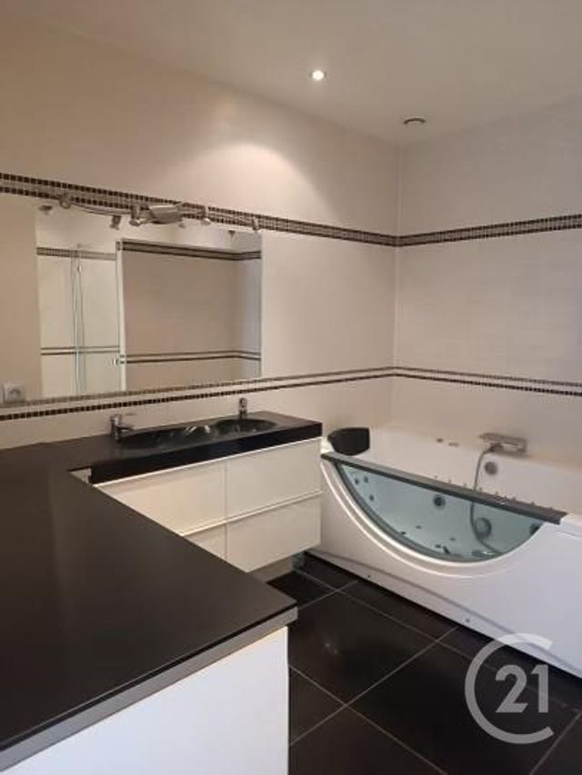 Appartement F3 &agrave; louer - 3 pi&egrave;ces - 84,14 m2 - Pollestres - 66 - LANGUEDOC-ROUSSILLON