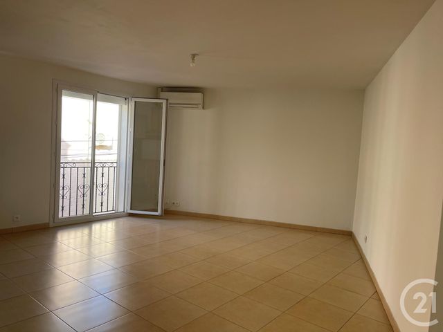 Appartement F3 &agrave; louer - 3 pi&egrave;ces - 55,12 m2 - Latour Bas Elne - 66 - LANGUEDOC-ROUSSILLON