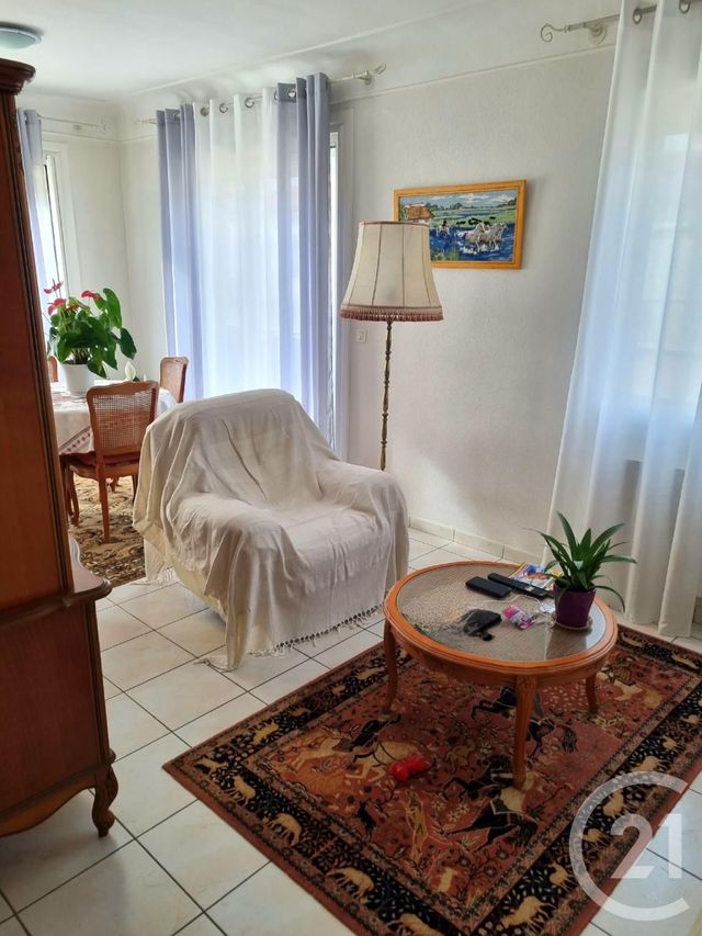 Appartement F4 à vendre - 4 pièces - 71,24 m2 - St Genis Des Fontaines - 66 - LANGUEDOC-ROUSSILLON