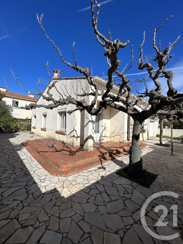 Maison &agrave; louer - 4 pi&egrave;ces - 75 m2 - St Cyprien - 66 - LANGUEDOC-ROUSSILLON