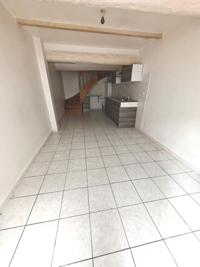 Maison à louer - 3 pièces - 44 m2 - Bages - 66 - LANGUEDOC-ROUSSILLON