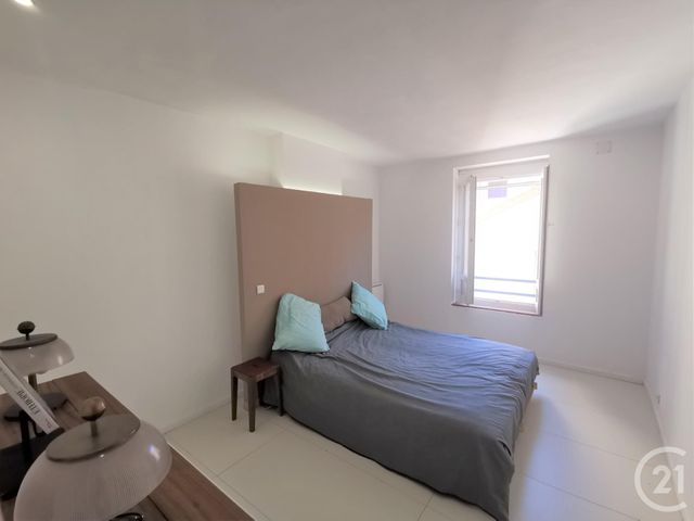 Appartement T4 à louer - 4 pièces - 84,67 m2 - Port Vendres - 66 - LANGUEDOC-ROUSSILLON