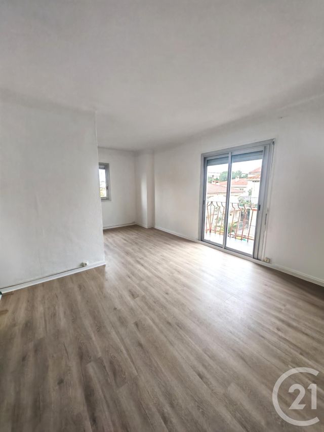 Appartement F2 &agrave; louer - 2 pi&egrave;ces - 43 m2 - Perpignan - 66 - LANGUEDOC-ROUSSILLON
