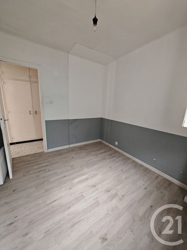 Appartement F2 à louer - 2 pièces - 43 m2 - Perpignan - 66 - LANGUEDOC-ROUSSILLON