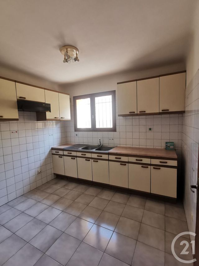 Appartement F3 &agrave; louer - 3 pi&egrave;ces - 69 m2 - Elne - 66 - LANGUEDOC-ROUSSILLON