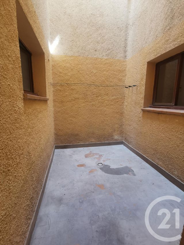 Appartement F3 &agrave; louer - 3 pi&egrave;ces - 69 m2 - Elne - 66 - LANGUEDOC-ROUSSILLON