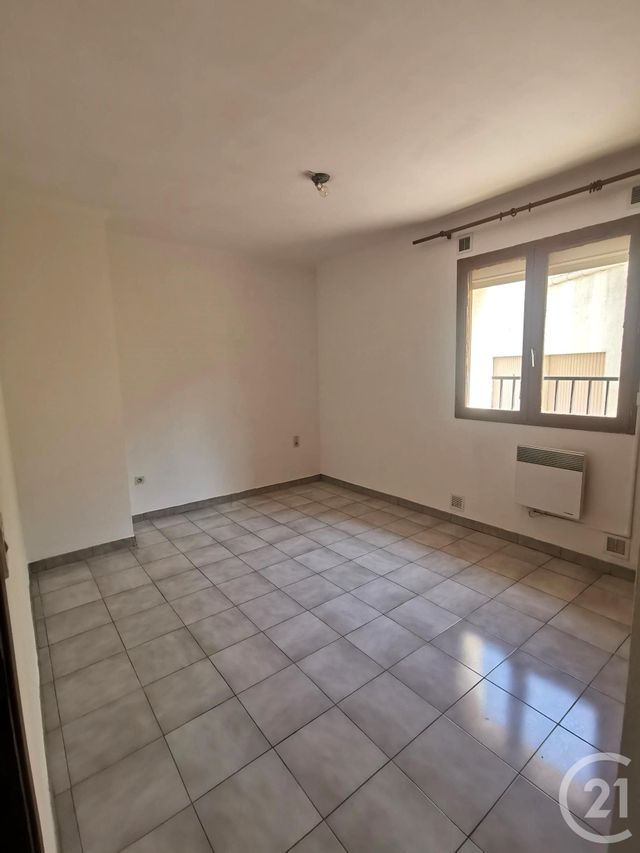 Appartement F3 &agrave; louer - 3 pi&egrave;ces - 69 m2 - Elne - 66 - LANGUEDOC-ROUSSILLON