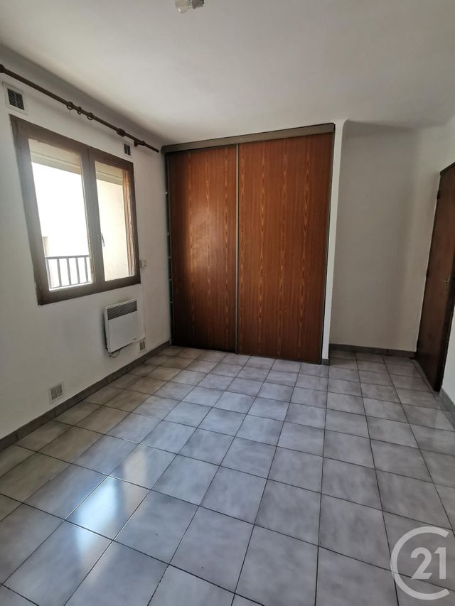 Appartement F3 &agrave; louer - 3 pi&egrave;ces - 74,73 m2 - Elne - 66 - LANGUEDOC-ROUSSILLON