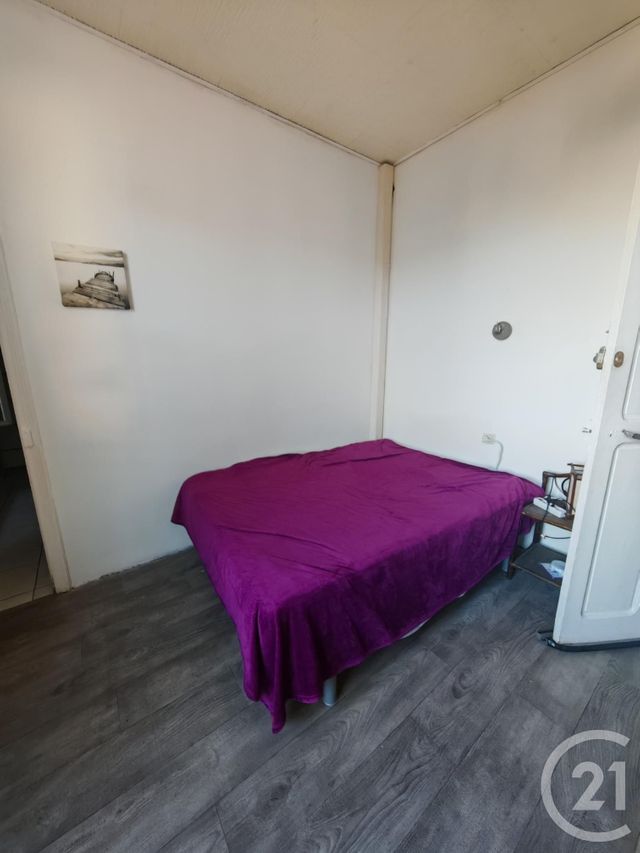 Maison &agrave; louer - 5 pi&egrave;ces - 177 m2 - St Esteve - 66 - LANGUEDOC-ROUSSILLON