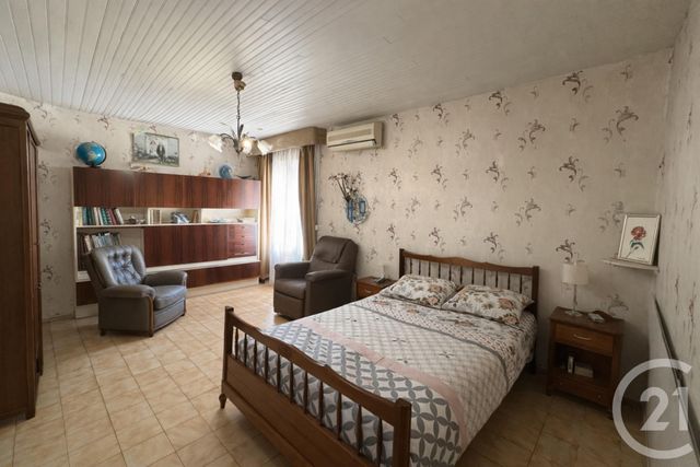 Maison &agrave; vendre - 11 pi&egrave;ces - 215 m2 - Palau Del Vidre - 66 - LANGUEDOC-ROUSSILLON