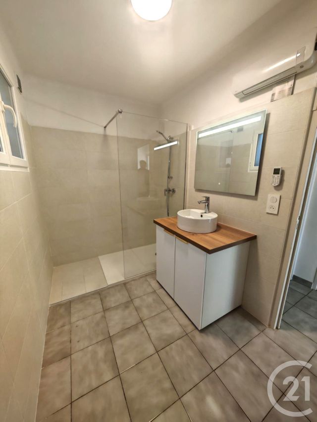 Appartement F3 &agrave; louer - 3 pi&egrave;ces - 74,73 m2 - Elne - 66 - LANGUEDOC-ROUSSILLON