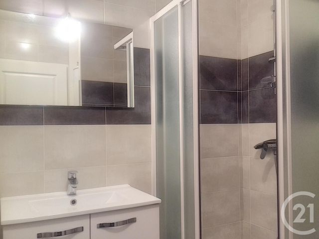 Appartement F3 &agrave; louer - 3 pi&egrave;ces - 56,48 m2 - Bages - 66 - LANGUEDOC-ROUSSILLON