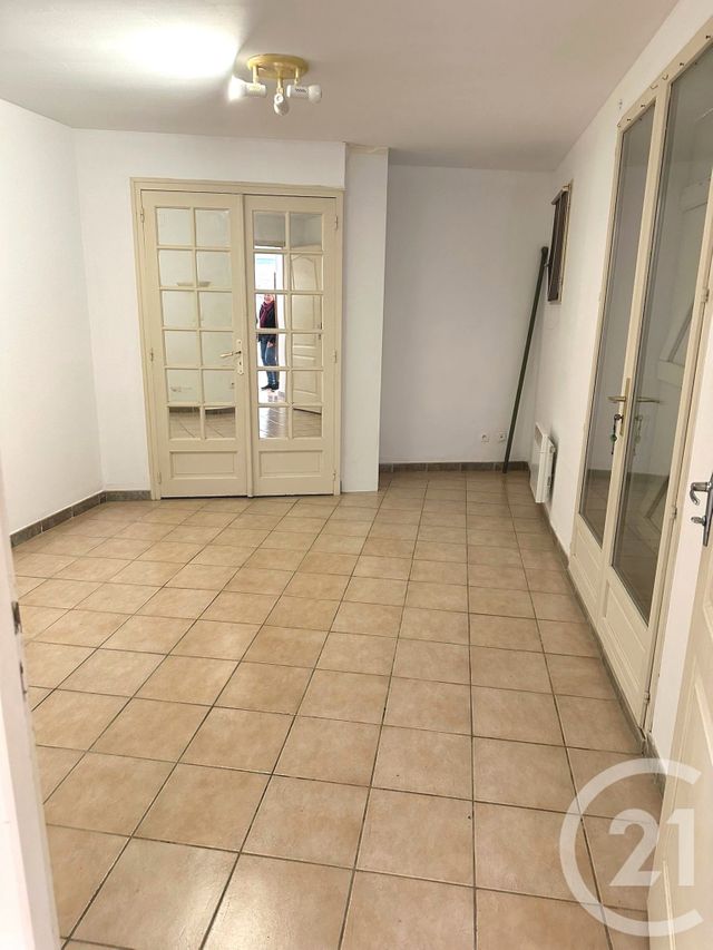 Appartement F2 &agrave; louer - 2 pi&egrave;ces - 45 m2 - Torreilles - 66 - LANGUEDOC-ROUSSILLON