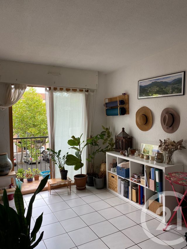 Appartement F10 &agrave; louer - 2 pi&egrave;ces - 49,63 m2 - Perpignan - 66 - LANGUEDOC-ROUSSILLON