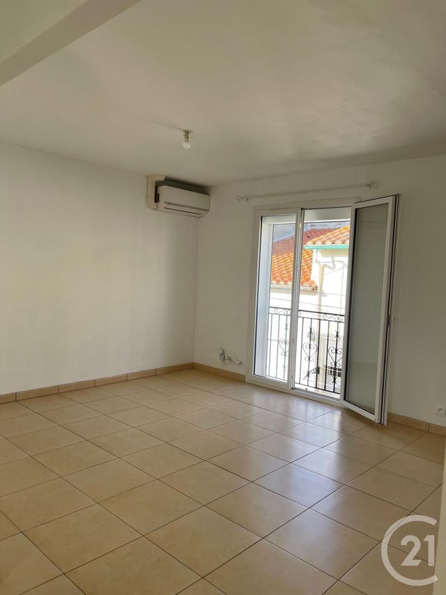 Appartement F3 &agrave; louer - 3 pi&egrave;ces - 44 m2 - Latour Bas Elne - 66 - LANGUEDOC-ROUSSILLON