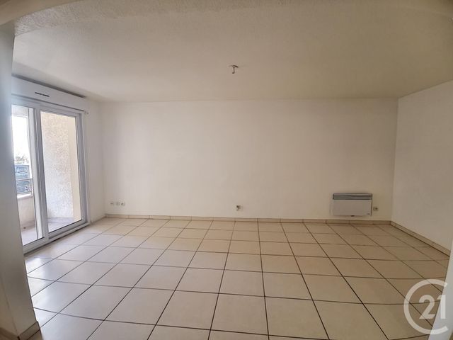 Appartement F3 &agrave; louer - 3 pi&egrave;ces - 84,25 m2 - Port Vendres - 66 - LANGUEDOC-ROUSSILLON