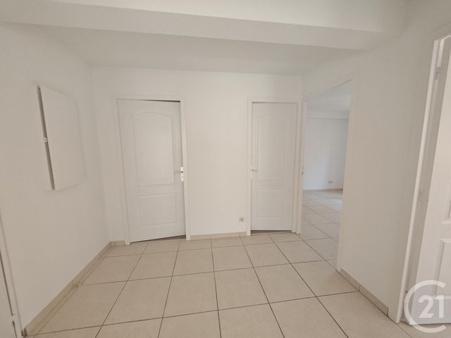 Appartement F3 &agrave; louer - 3 pi&egrave;ces - 57,96 m2 - Port Vendres - 66 - LANGUEDOC-ROUSSILLON