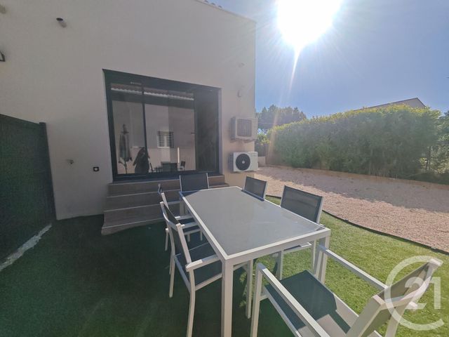 Appartement &agrave; louer - 2 pi&egrave;ces - 40,86 m2 - Ste Marie La Mer - 66 - LANGUEDOC-ROUSSILLON