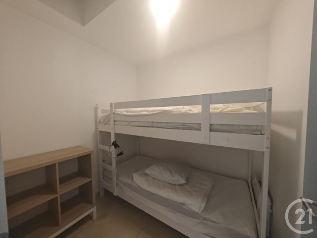 Appartement &agrave; louer - 2 pi&egrave;ces - 40,86 m2 - Ste Marie La Mer - 66 - LANGUEDOC-ROUSSILLON