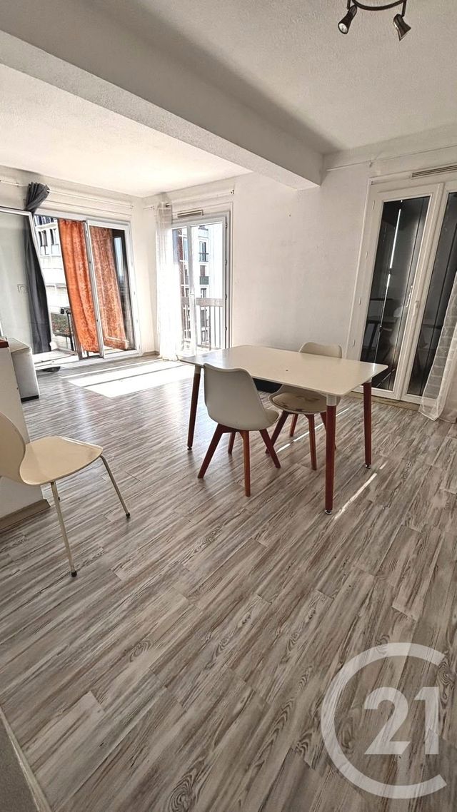 Appartement F2 &agrave; louer - 2 pi&egrave;ces - 58,15 m2 - Perpignan - 66 - LANGUEDOC-ROUSSILLON