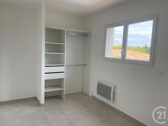 Maison &agrave; louer - 4 pi&egrave;ces - 81,31 m2 - Theza - 66 - LANGUEDOC-ROUSSILLON