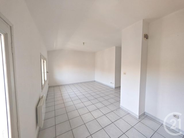 Appartement F2 &agrave; louer - 2 pi&egrave;ces - 36,09 m2 - Elne - 66 - LANGUEDOC-ROUSSILLON