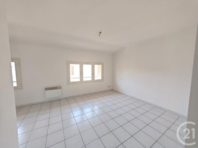Appartement F2 &agrave; louer - 2 pi&egrave;ces - 36,09 m2 - Elne - 66 - LANGUEDOC-ROUSSILLON