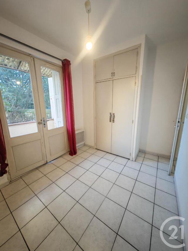 Appartement F2 &agrave; louer - 2 pi&egrave;ces - 27,42 m2 - Elne - 66 - LANGUEDOC-ROUSSILLON