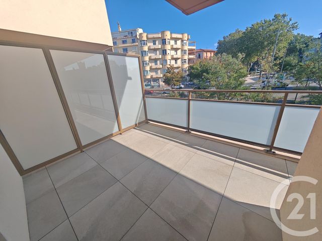 Appartement F3 &agrave; louer - 3 pi&egrave;ces - 67,15 m2 - Perpignan - 66 - LANGUEDOC-ROUSSILLON