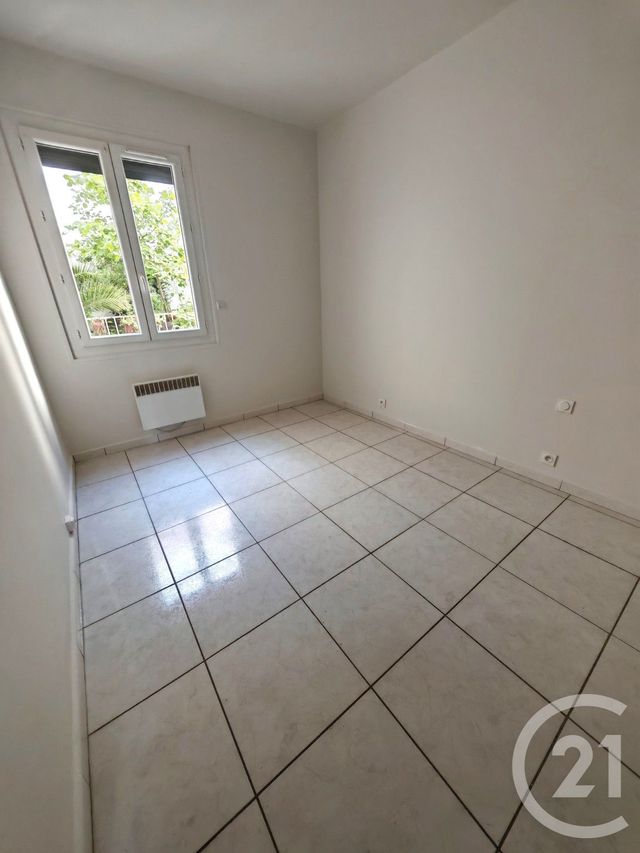Appartement F3 &agrave; louer - 3 pi&egrave;ces - 53,61 m2 - Elne - 66 - LANGUEDOC-ROUSSILLON