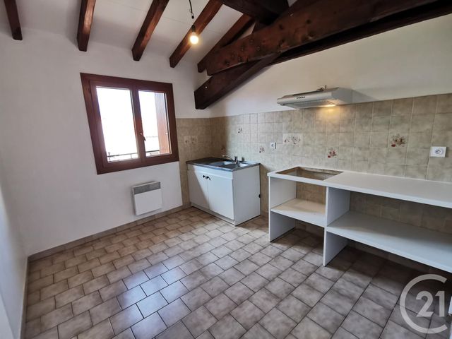 Appartement F3 &agrave; louer - 3 pi&egrave;ces - 77,17 m2 - St Genis Des Fontaines - 66 - LANGUEDOC-ROUSSILLON