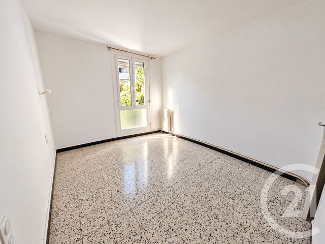 Appartement F3 &agrave; louer - 3 pi&egrave;ces - 69,30 m2 - Perpignan - 66 - LANGUEDOC-ROUSSILLON