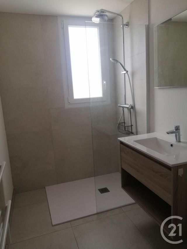 Appartement F3 &agrave; louer - 3 pi&egrave;ces - 55,64 m2 - Canet En Roussillon - 66 - LANGUEDOC-ROUSSILLON