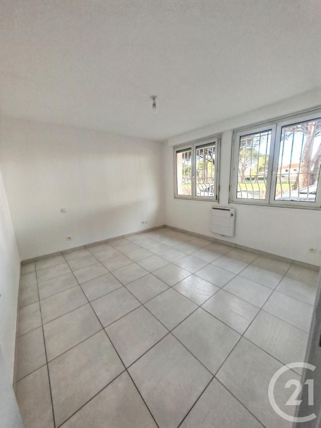 Maison &agrave; louer - 3 pi&egrave;ces - 63,70 m2 - Argeles Sur Mer - 66 - LANGUEDOC-ROUSSILLON