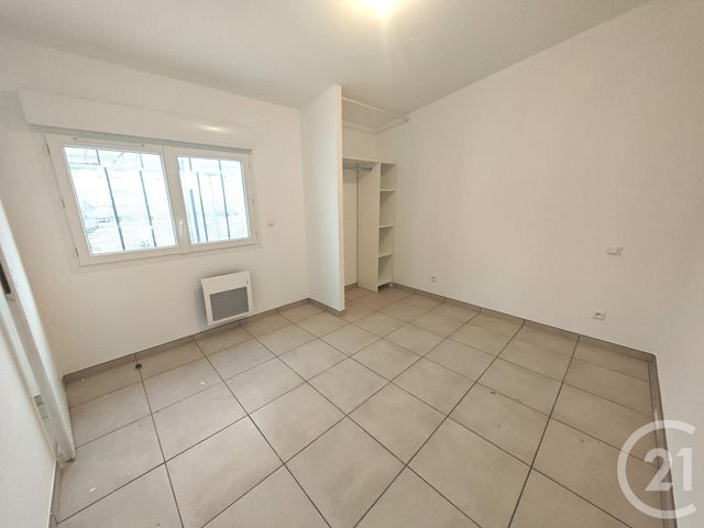 Appartement F2 &agrave; louer - 2 pi&egrave;ces - 27,53 m2 - Elne - 66 - LANGUEDOC-ROUSSILLON