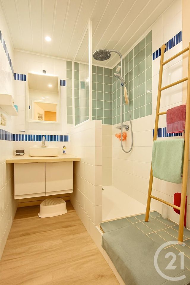 Appartement F4 à vendre - 4 pièces - 104 m2 - Canet En Roussillon - 66 - LANGUEDOC-ROUSSILLON