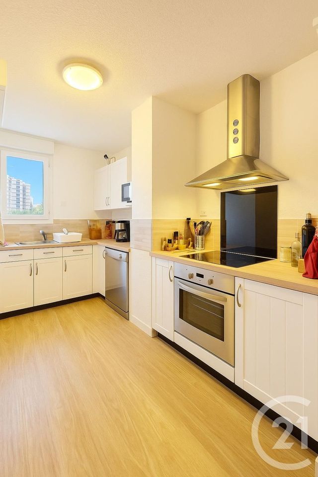 Appartement F4 à vendre - 4 pièces - 104 m2 - Canet En Roussillon - 66 - LANGUEDOC-ROUSSILLON