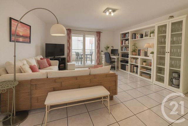 Appartement F3 à vendre - 3 pièces - 70 m2 - Ste Marie La Mer - 66 - LANGUEDOC-ROUSSILLON
