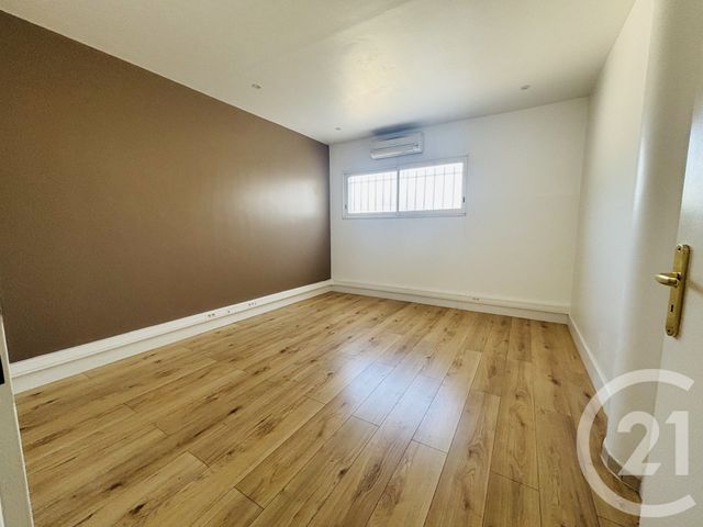 Appartement Local à louer - 4 pièces - 116,32 m2 - Cabestany - 66 - LANGUEDOC-ROUSSILLON