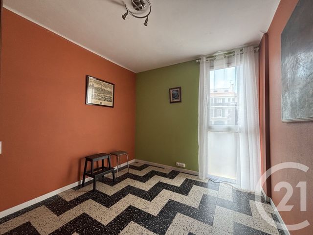 Appartement T4 à vendre - 4 pièces - 83,74 m2 - Perpignan - 66 - LANGUEDOC-ROUSSILLON