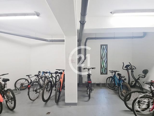 Appartement F4 à vendre - 4 pièces - 101 m2 - Canet En Roussillon - 66 - LANGUEDOC-ROUSSILLON