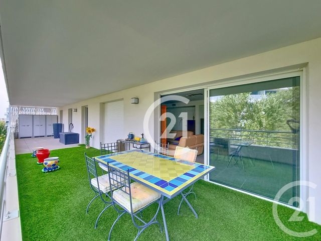 Appartement F4 à vendre - 4 pièces - 101 m2 - Canet En Roussillon - 66 - LANGUEDOC-ROUSSILLON