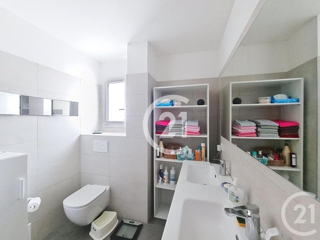 Appartement F4 à vendre - 4 pièces - 101 m2 - Canet En Roussillon - 66 - LANGUEDOC-ROUSSILLON